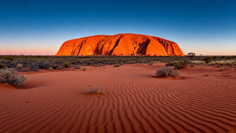乌鲁鲁日落美景图片