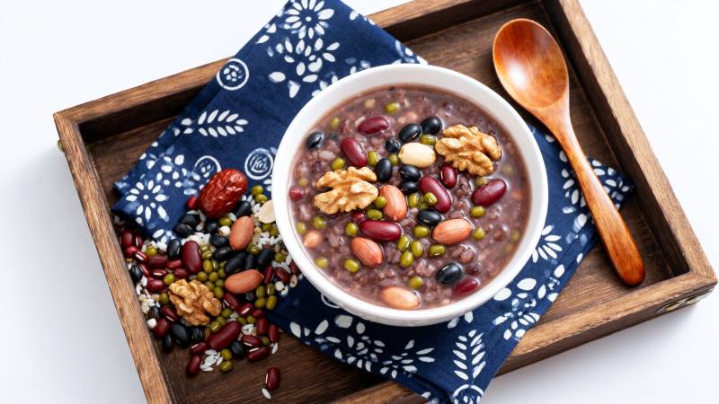 五谷杂粮养生粥图片