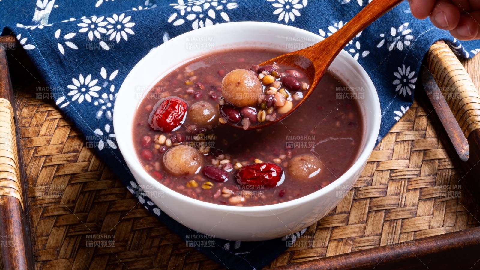 红豆莲子粥图片