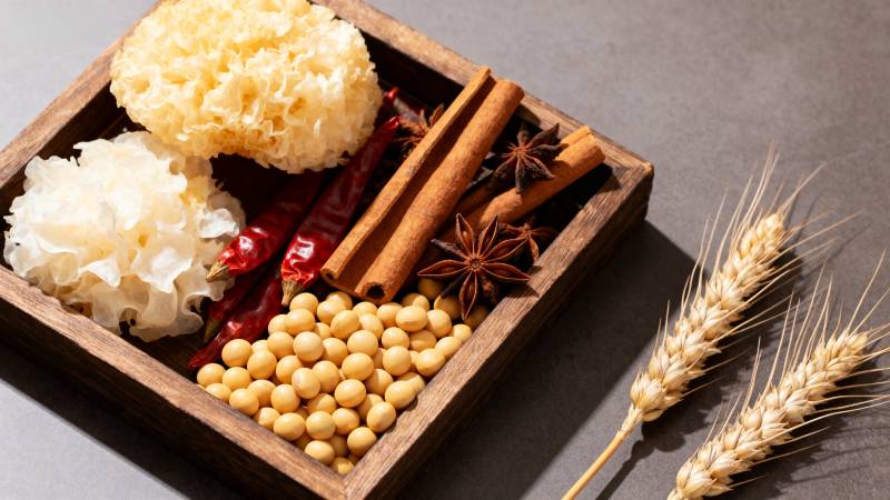 天然食材拼盘图片