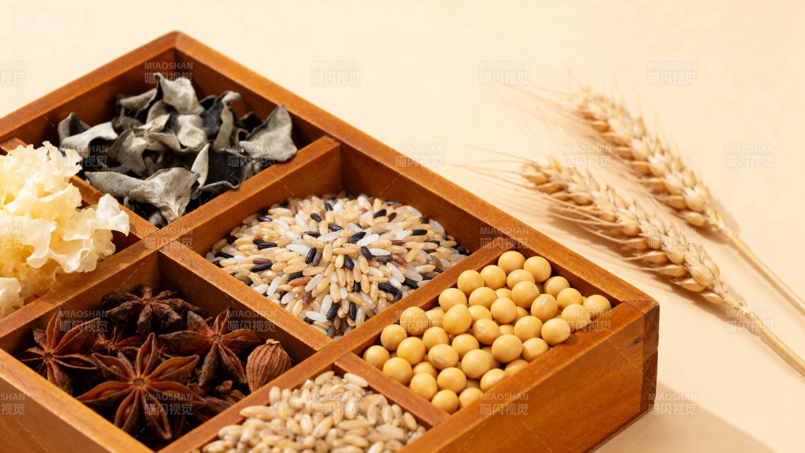 五谷杂粮拼盘图片