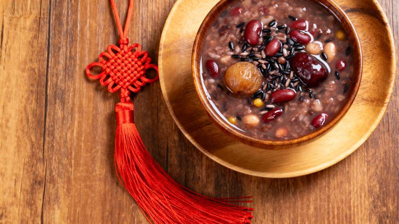 腊八粥配中国结图片