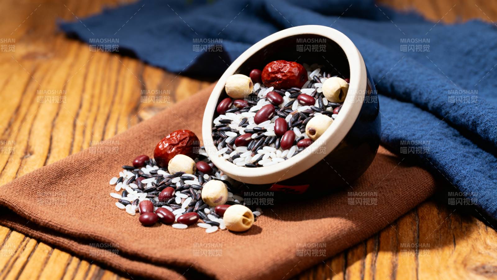 五谷杂粮养生碗图片