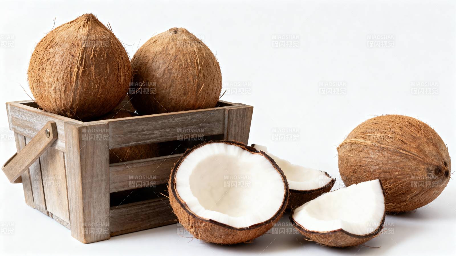 椰子与木箱图片
