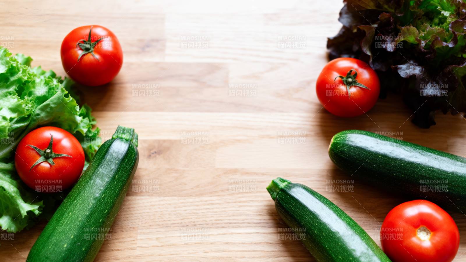 新鲜蔬菜拼盘图片