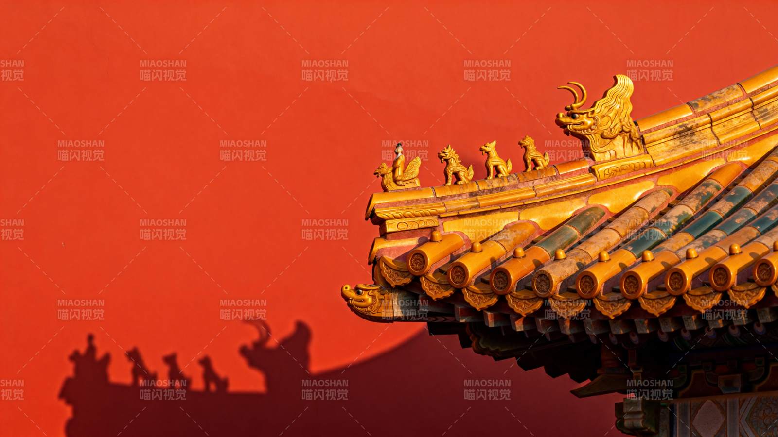 故宫屋檐剪影图片