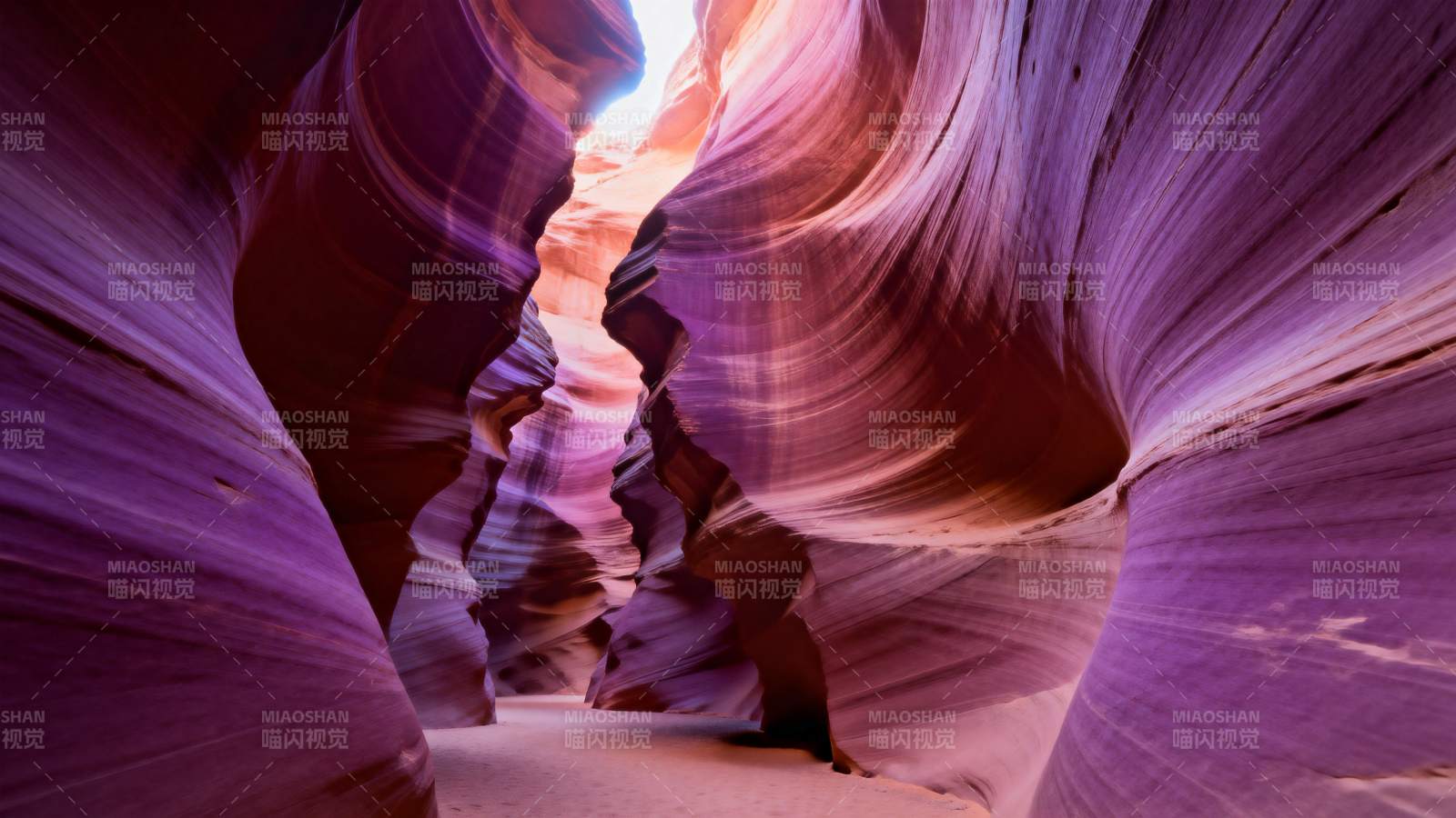 紫霞峡谷奇景图片