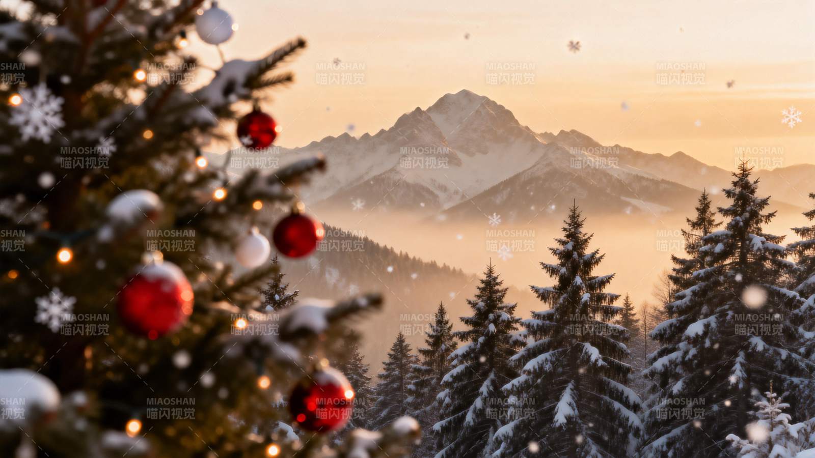 雪景圣诞树图片