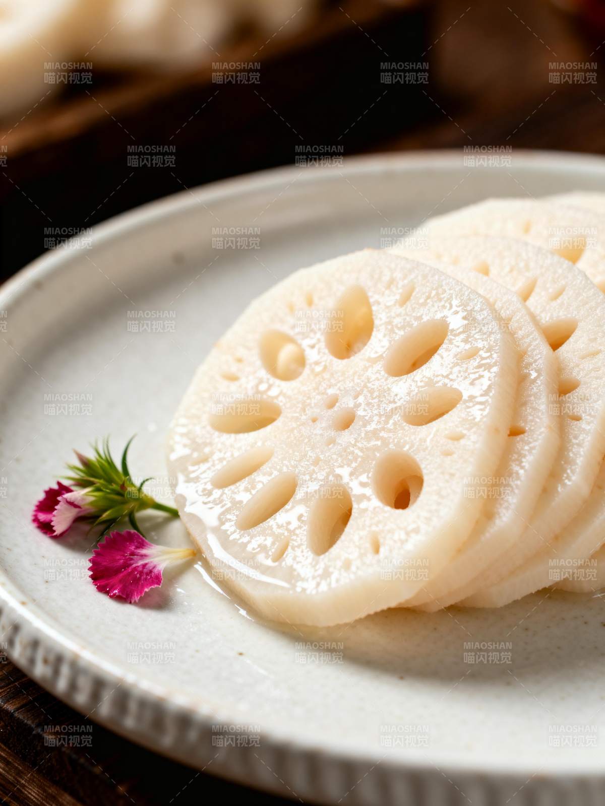 莲藕切片摆盘图片