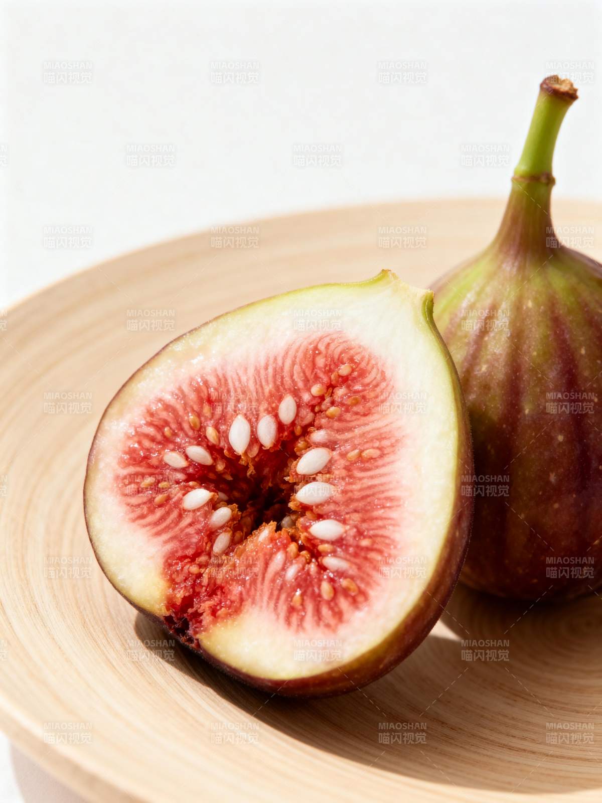 鲜切无花果图片