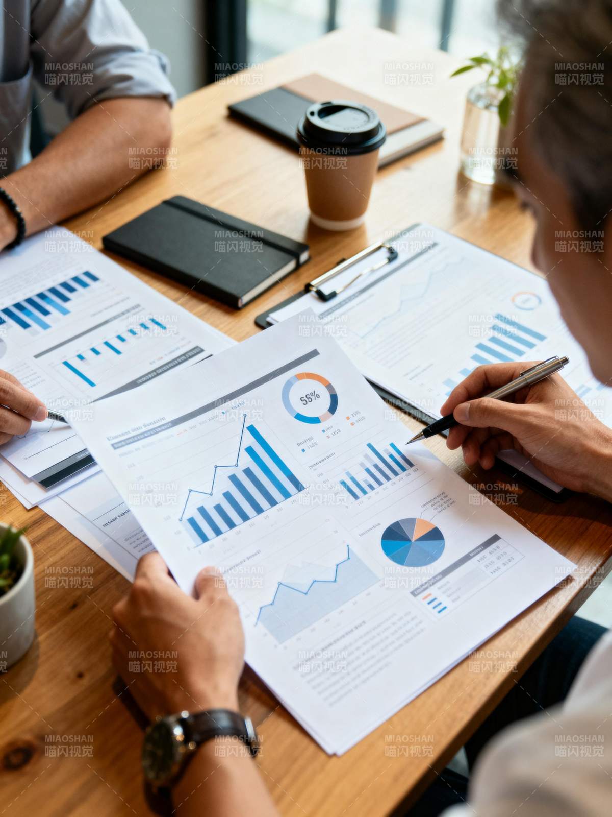 团队分析数据图表图片