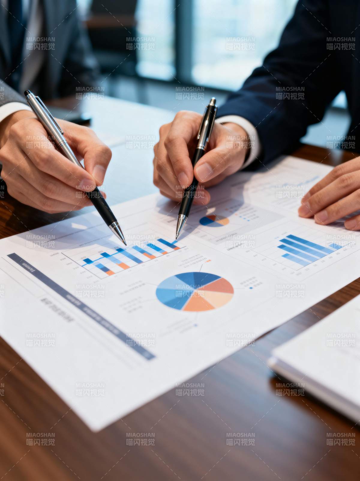 商务会议分析图表图片
