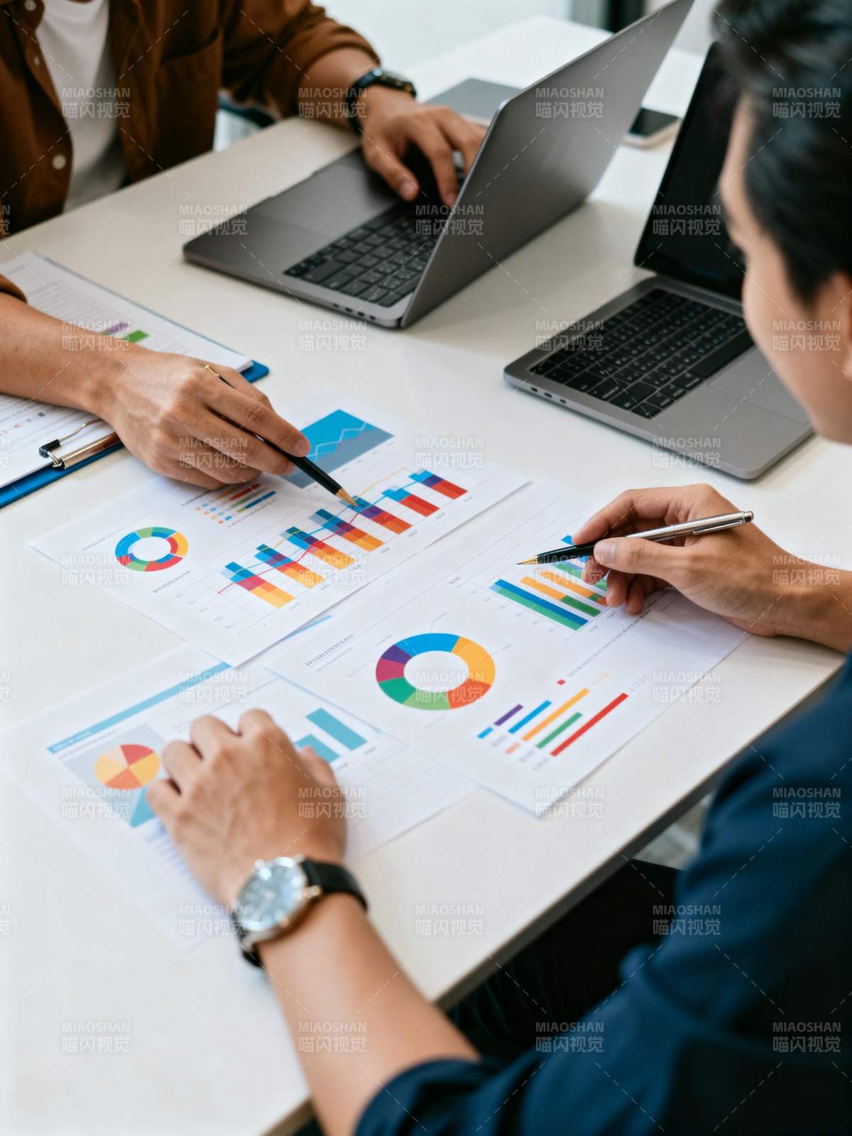 团队分析数据图表图片