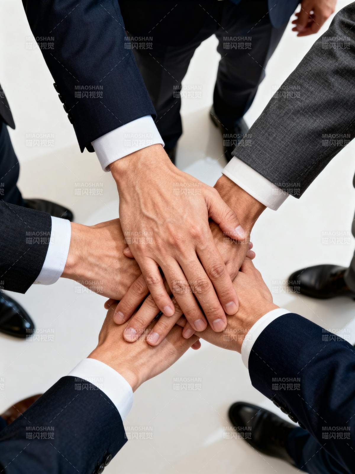 团队协作 共筑未来图片