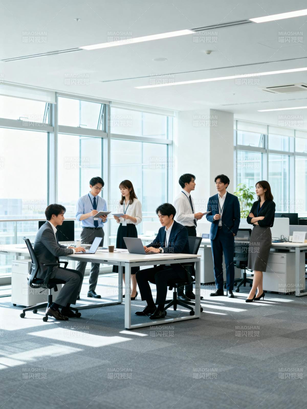 现代办公会议场景图片