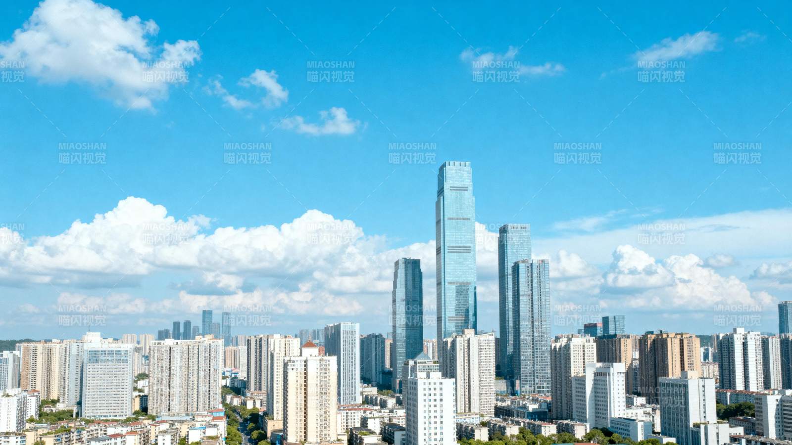 城市天际线图片