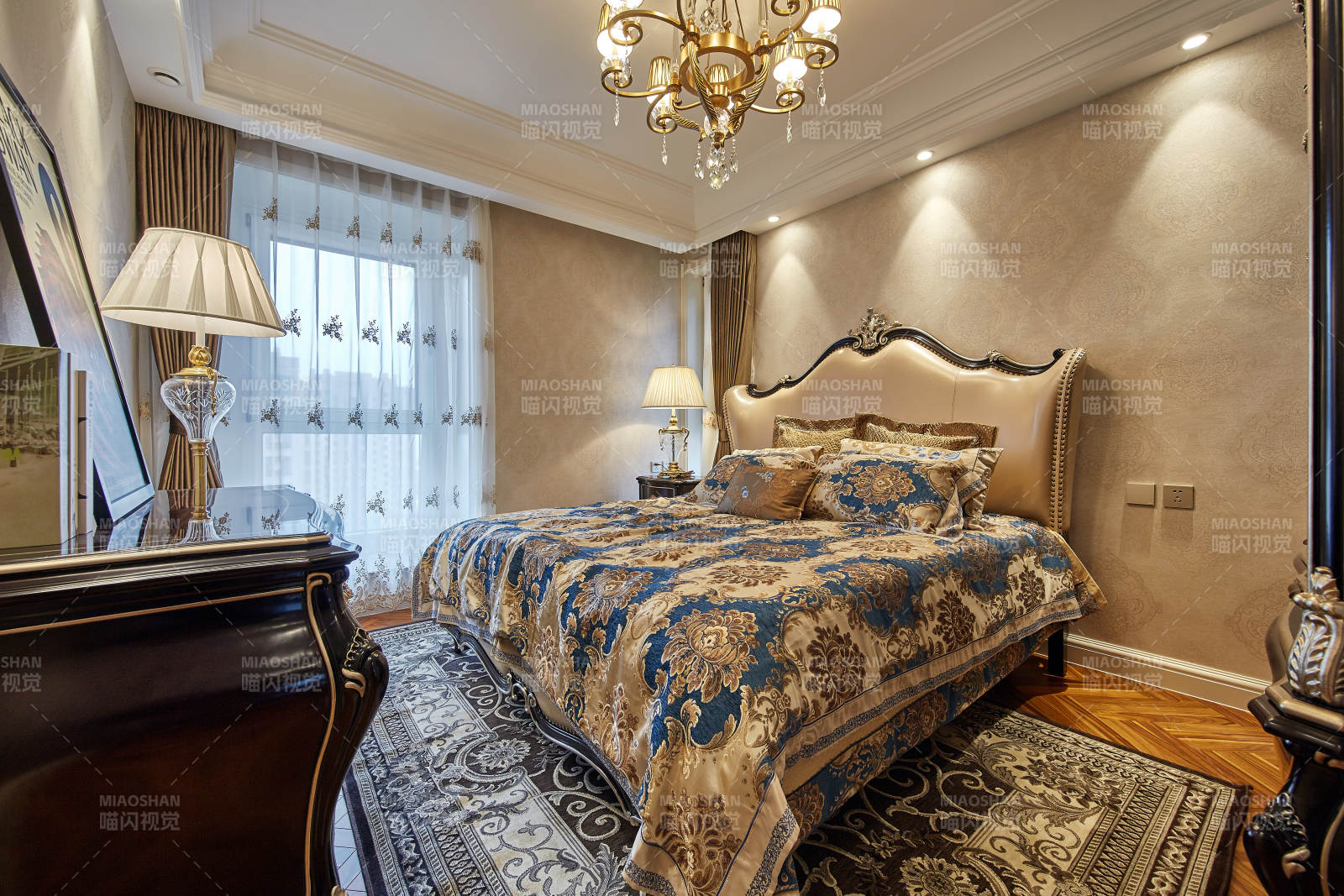 奢华卧室典雅风图片