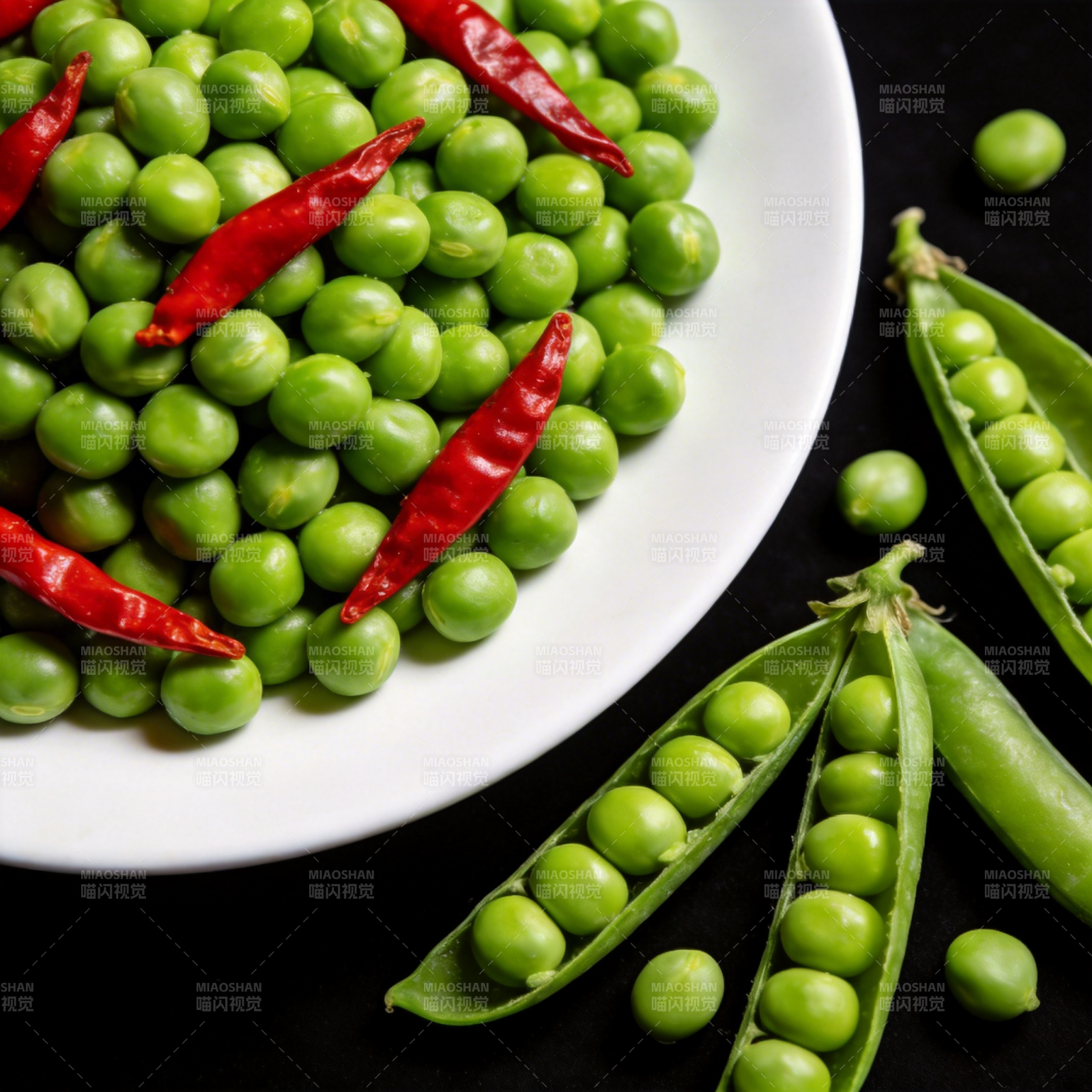 青豆配红椒图片