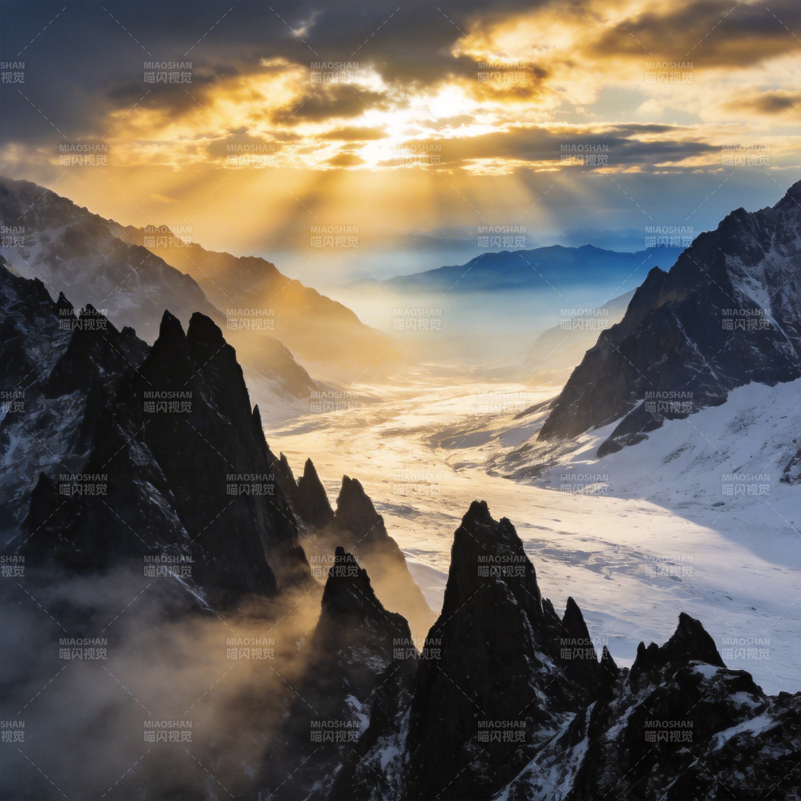 雪山日出壮丽景色图片