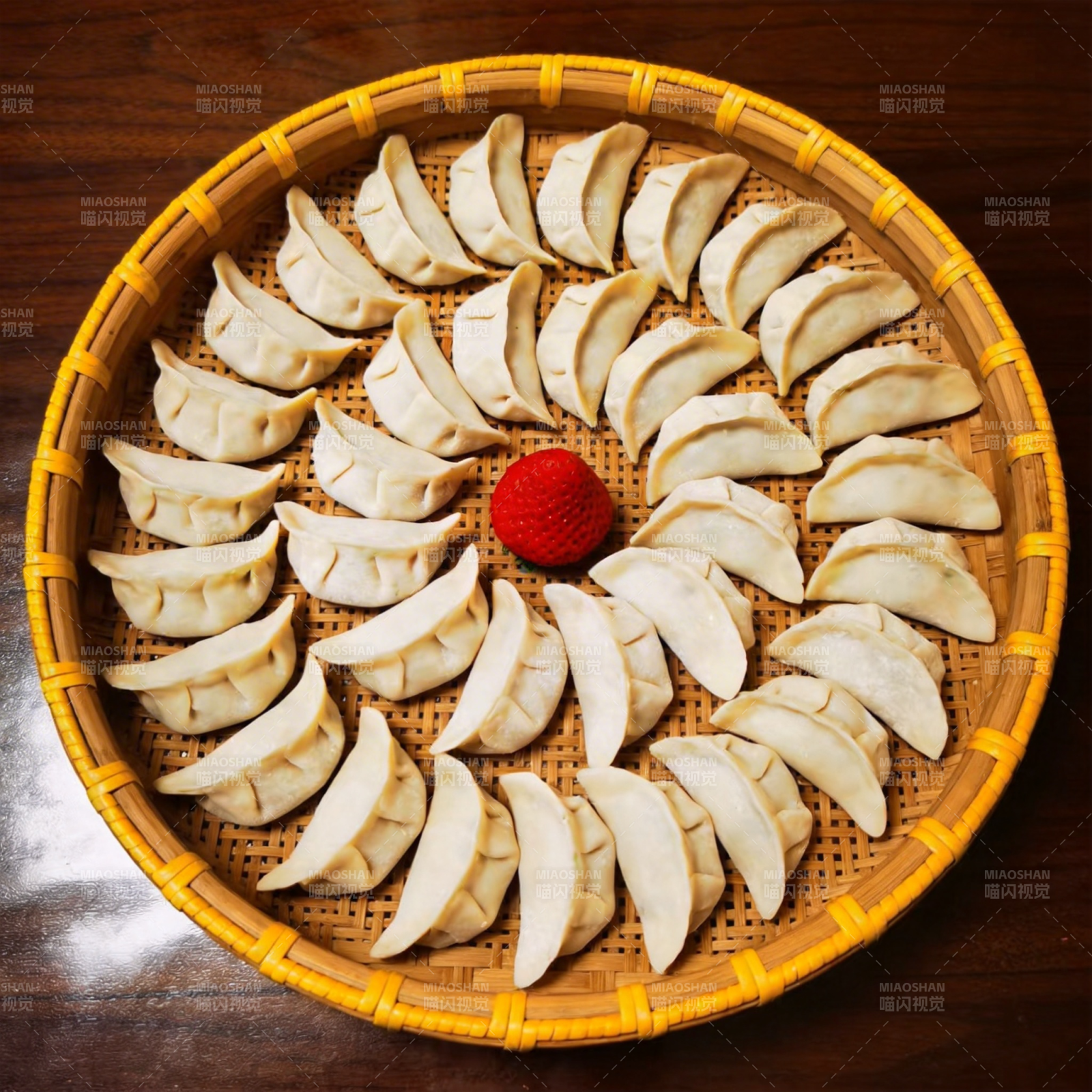 饺子围红果图片