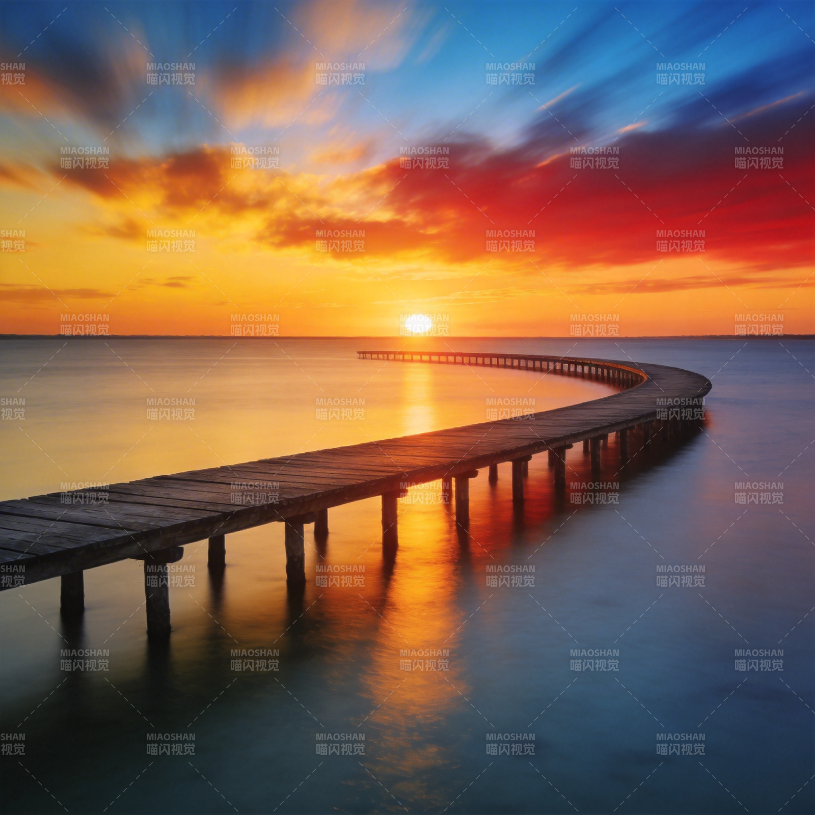 日落长桥映彩霞图片