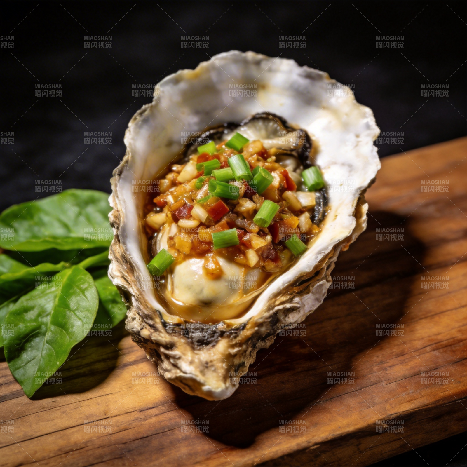 蒜蓉烤生蚝图片