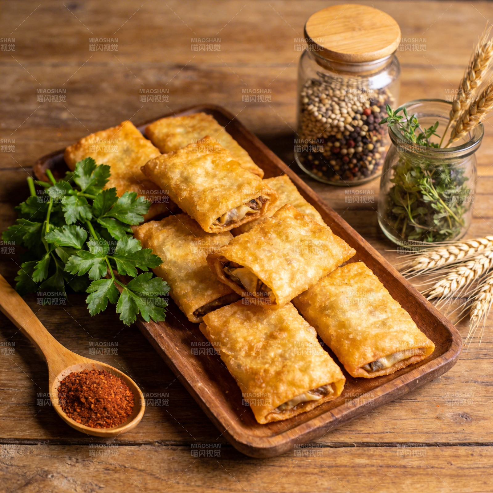 金黄酥脆卷饼图片
