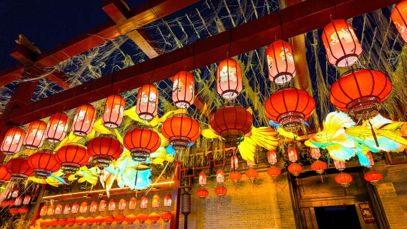 杨柳青 红灯高挂夜市繁华图片