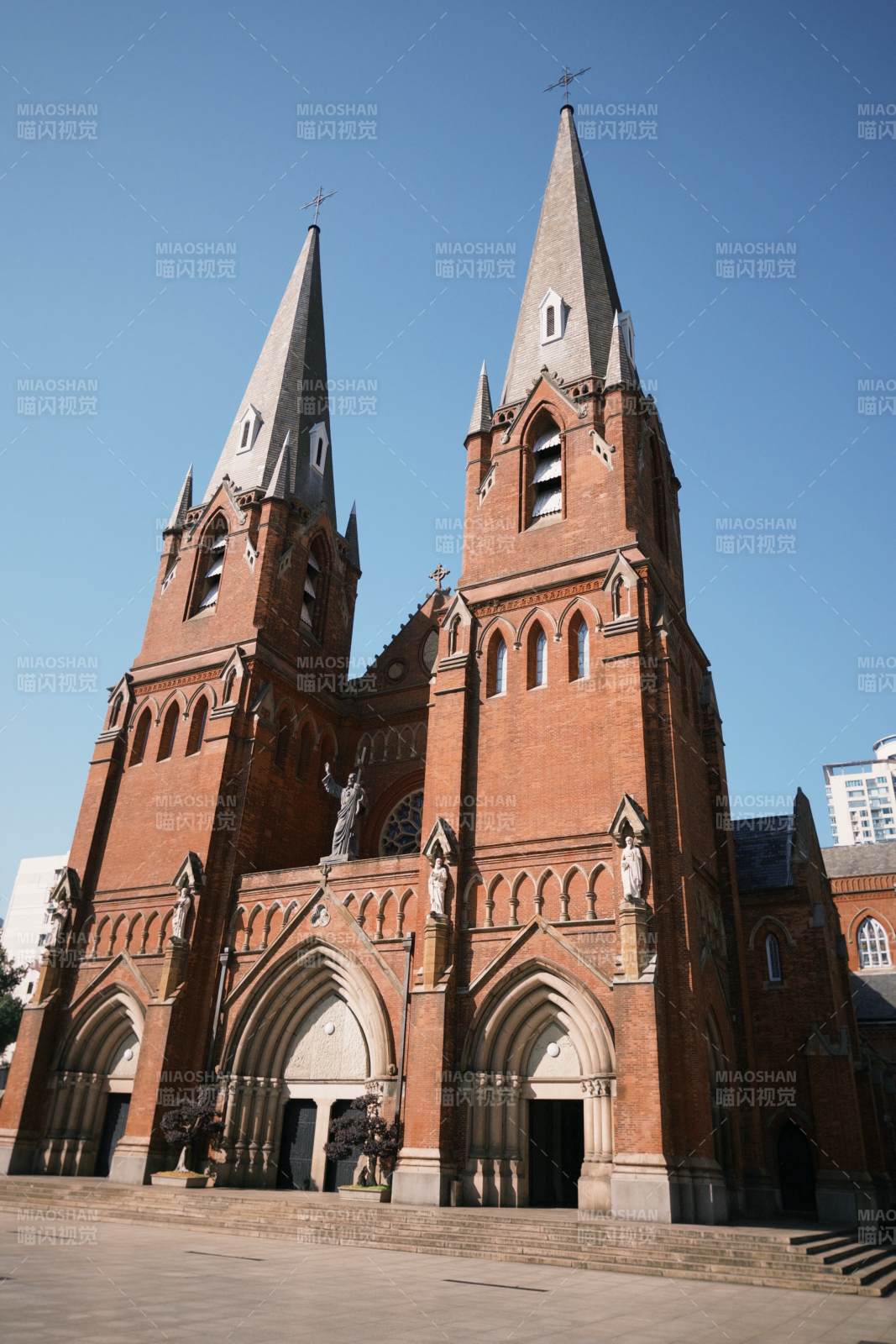 徐家汇天主教堂图片