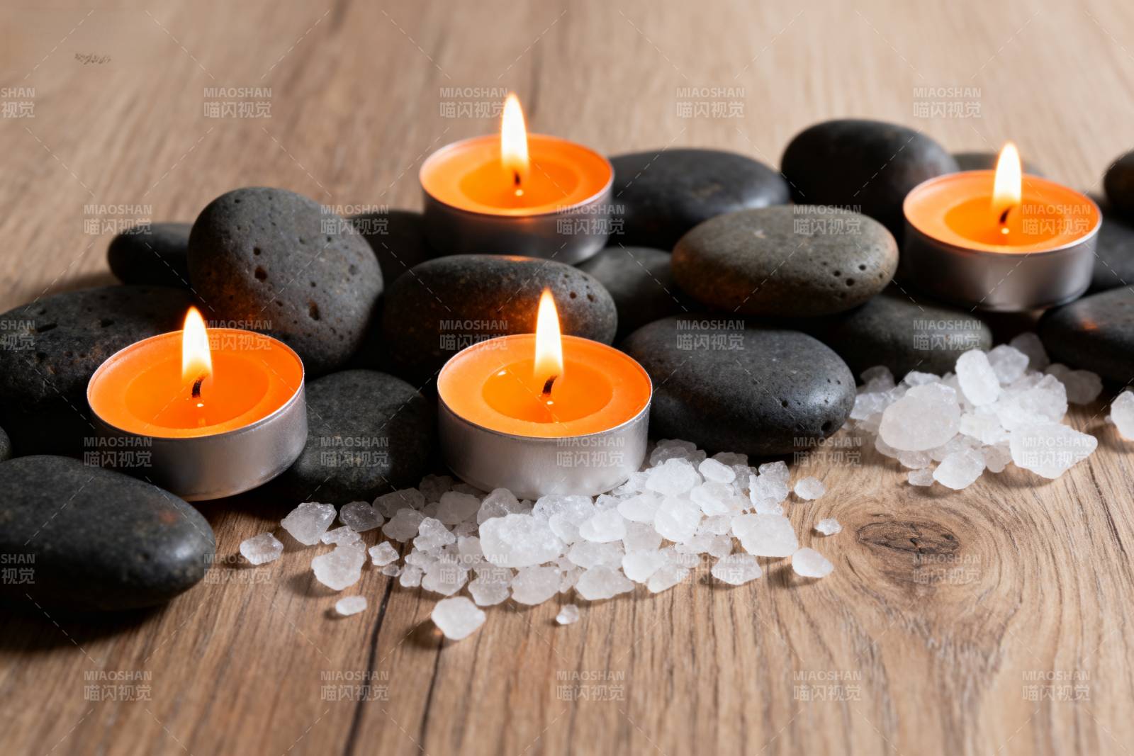 烛光石盐静谧氛围图片