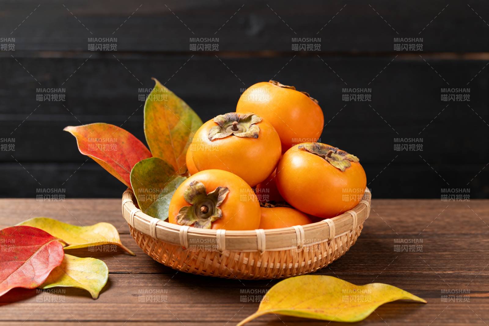秋日柿子静物图片
