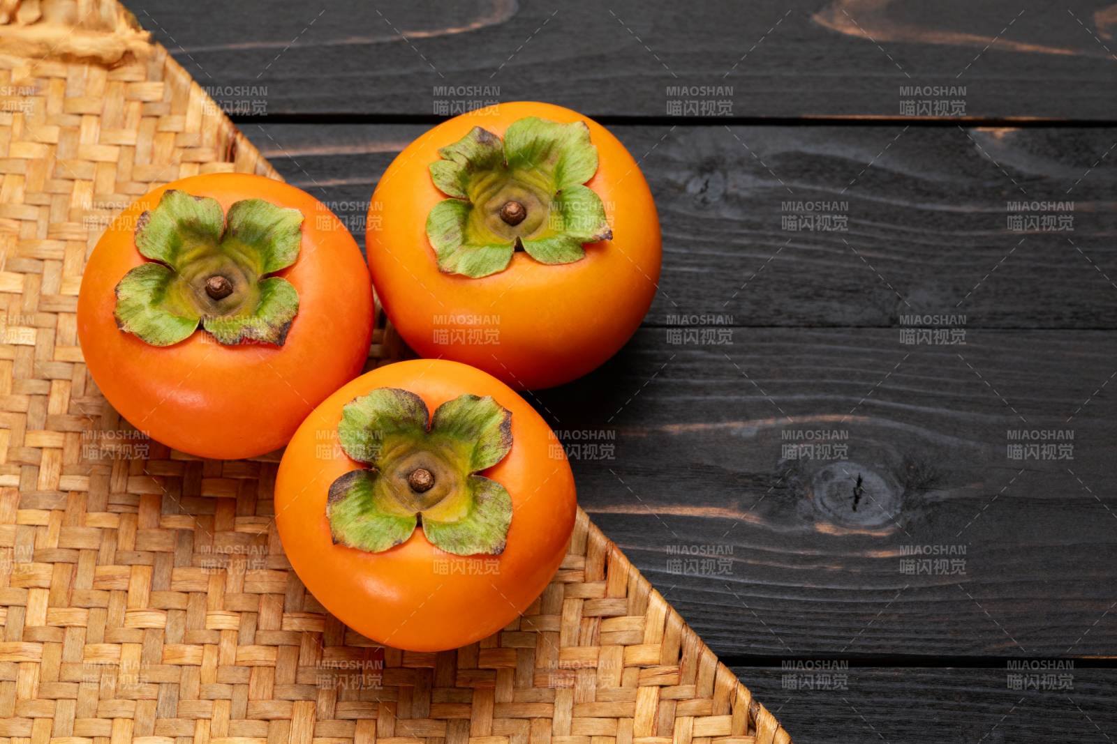 柿子静物图图片