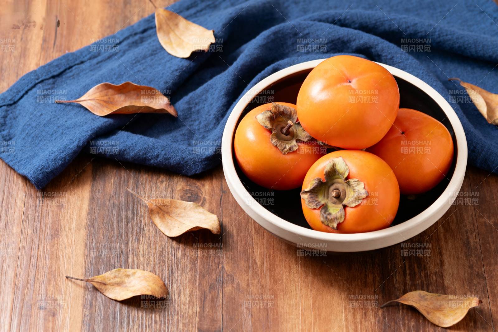 柿子静物图图片