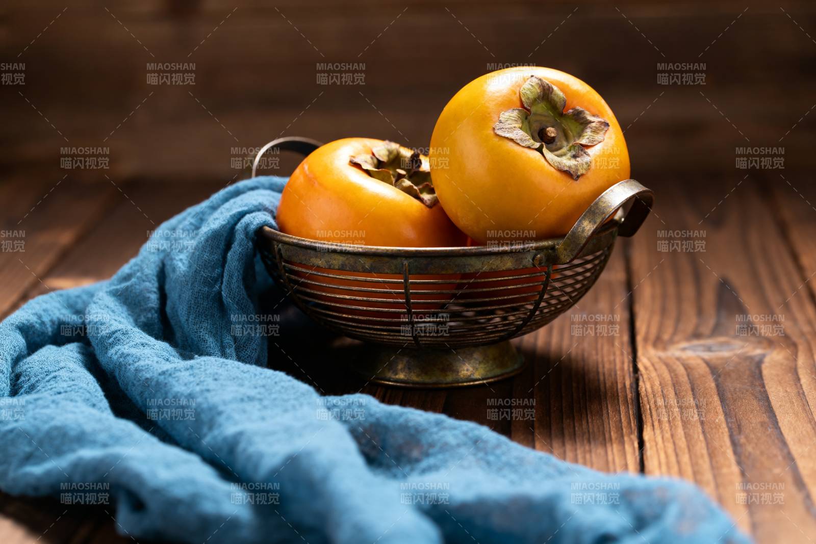 柿子静物图图片