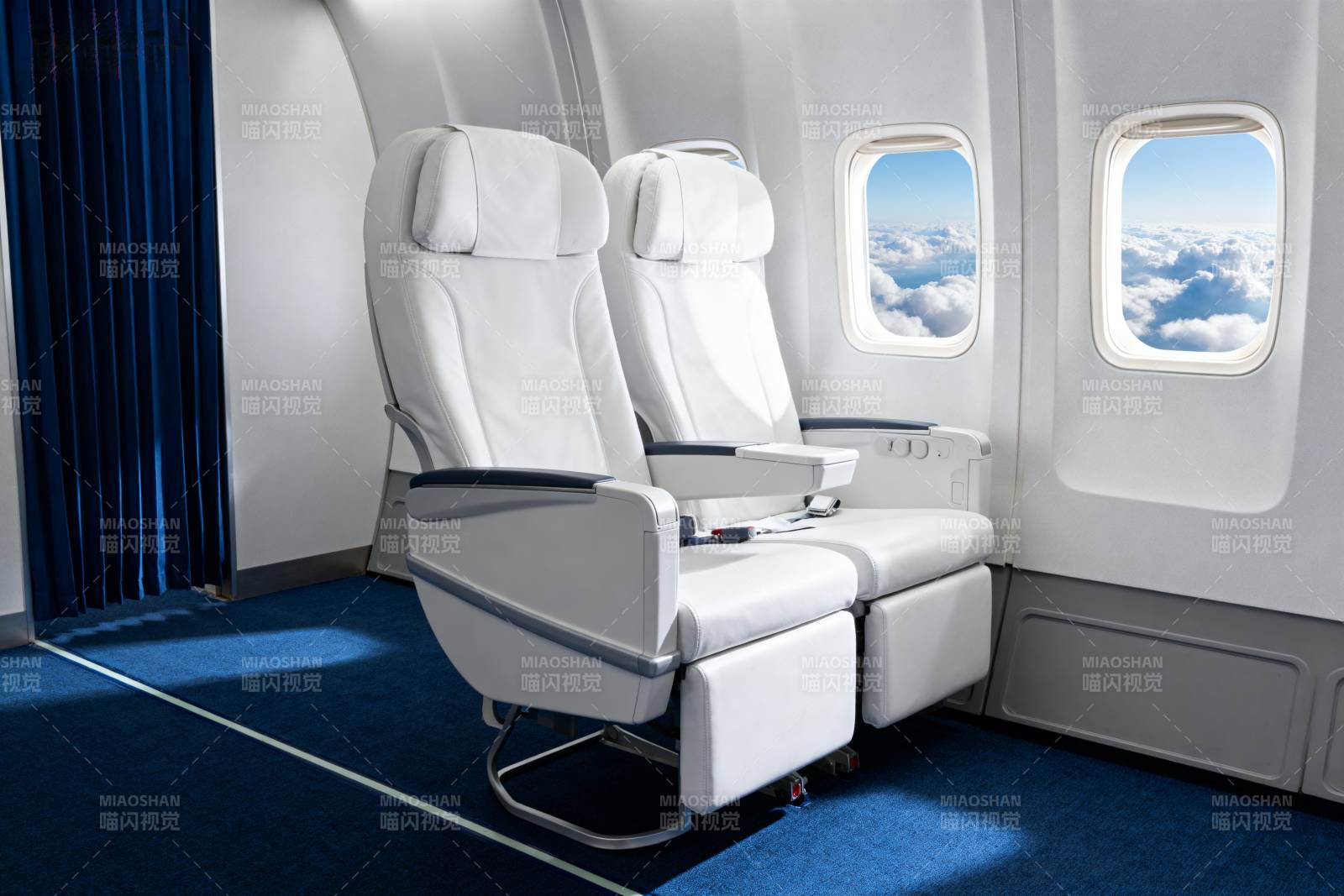 飞机头等舱座椅图片
