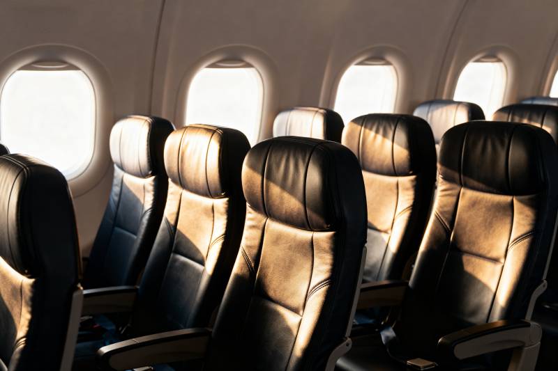 飞机客舱座椅图片