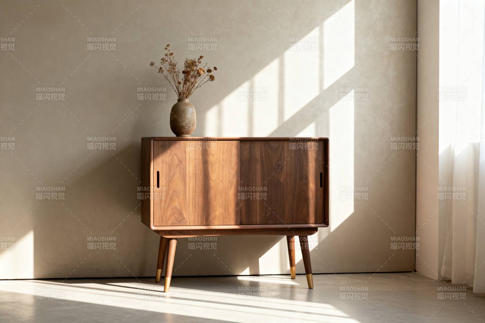 简约木柜静谧光景图片
