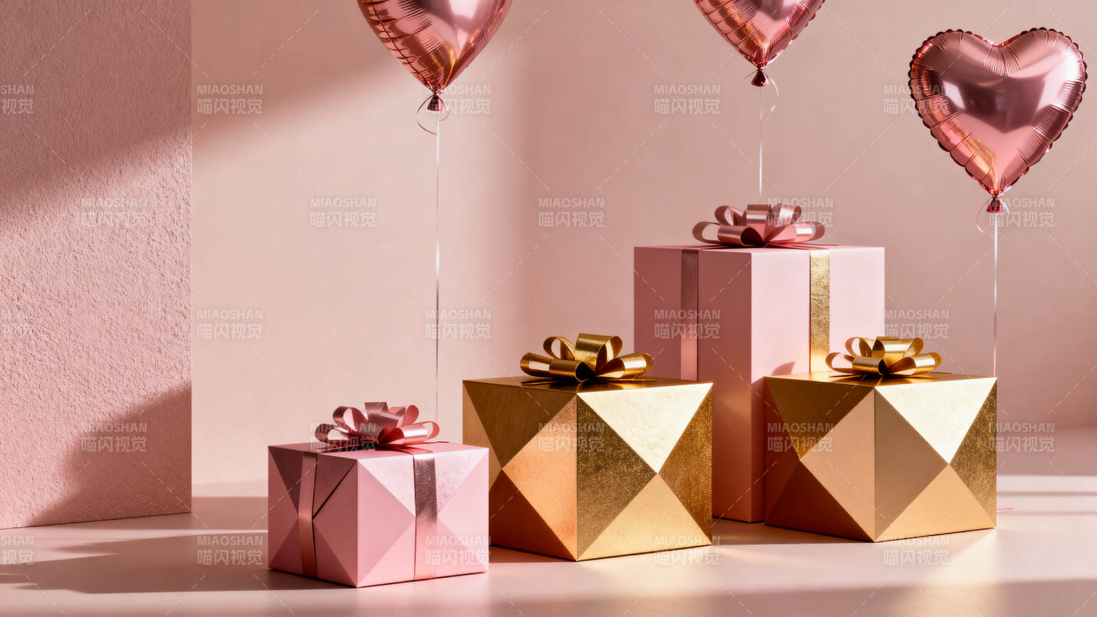 粉色礼盒与气球图片