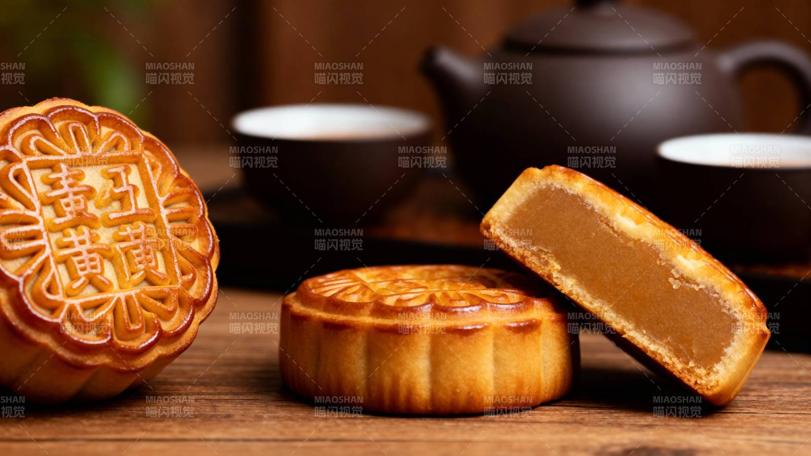 中秋月饼香浓诱人图片