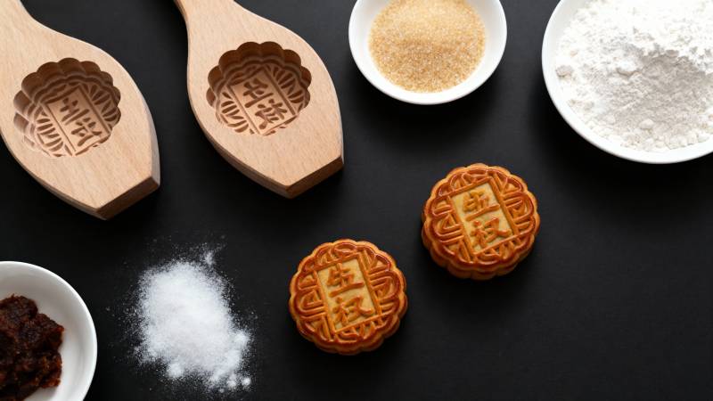 中秋月饼制作图片