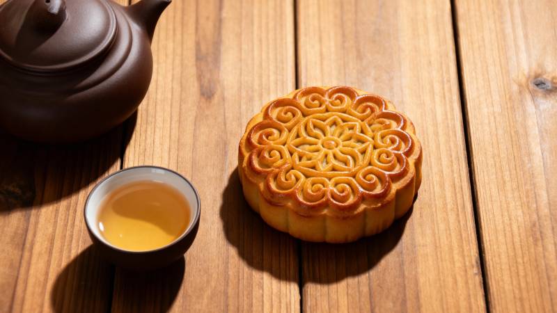 月饼茶香伴秋意图片
