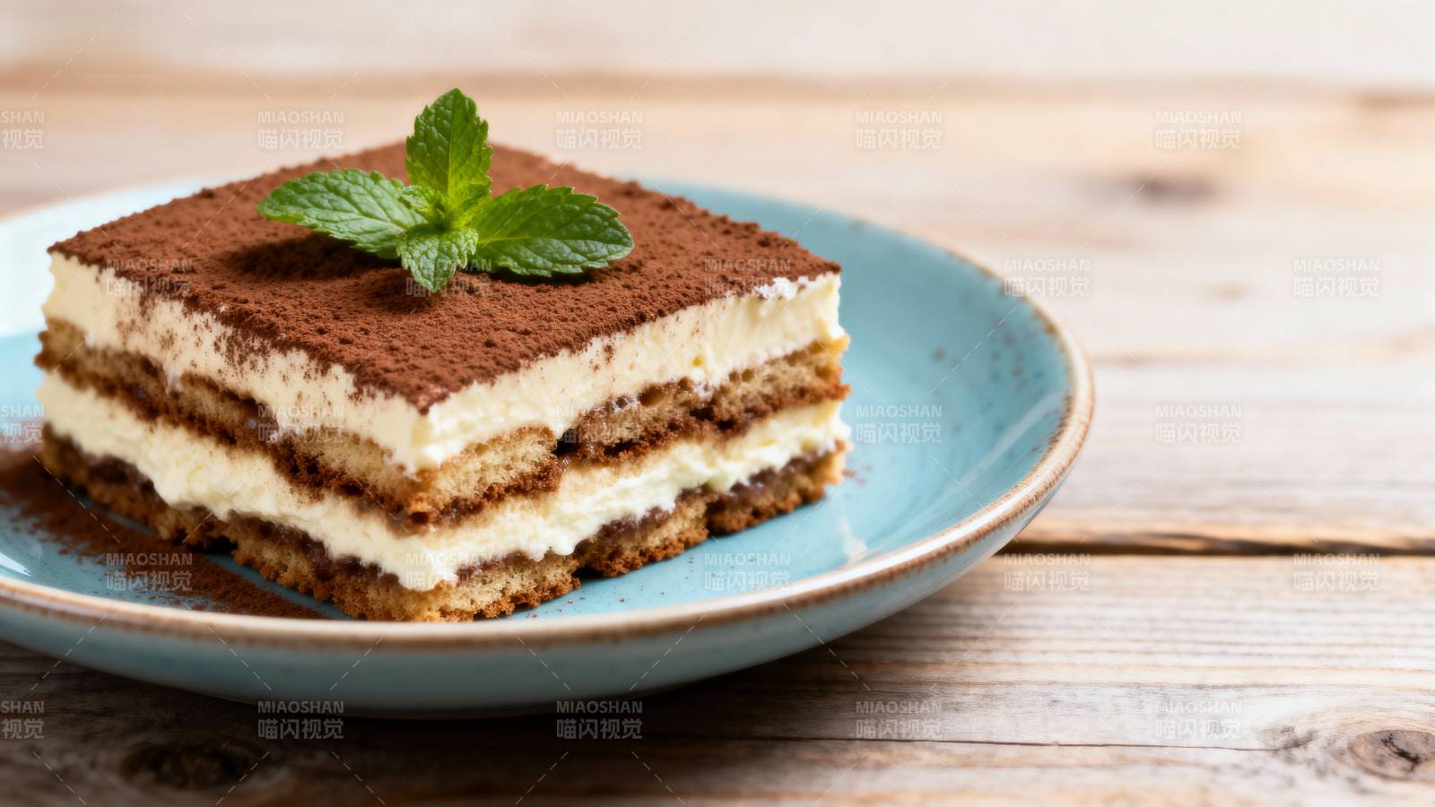 提拉米苏配薄荷图片
