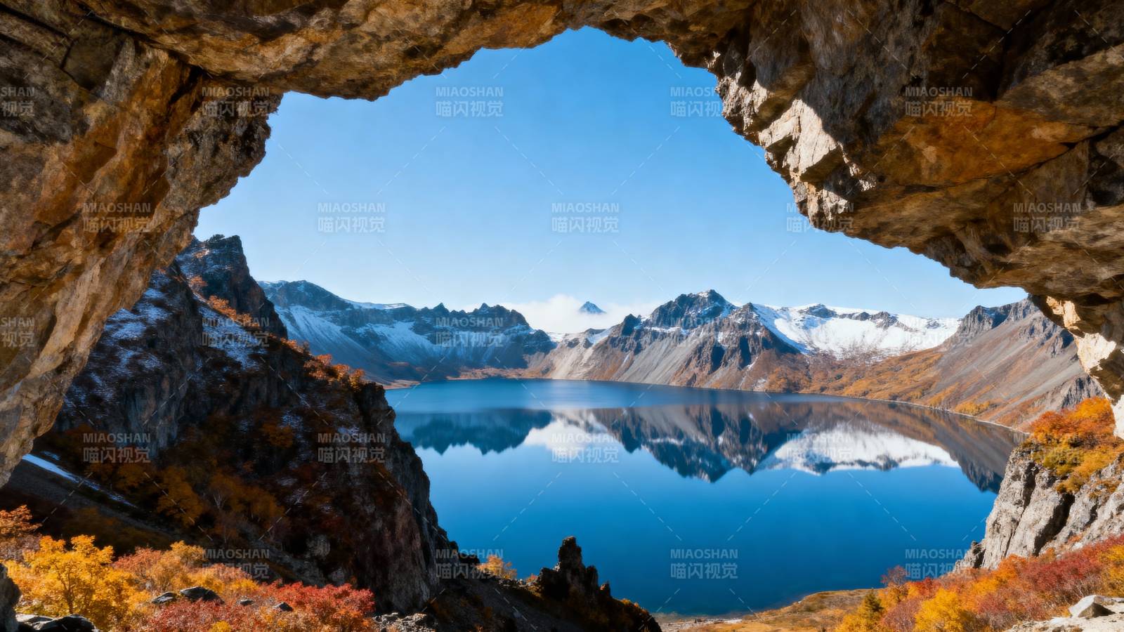 洞中湖光山色图片