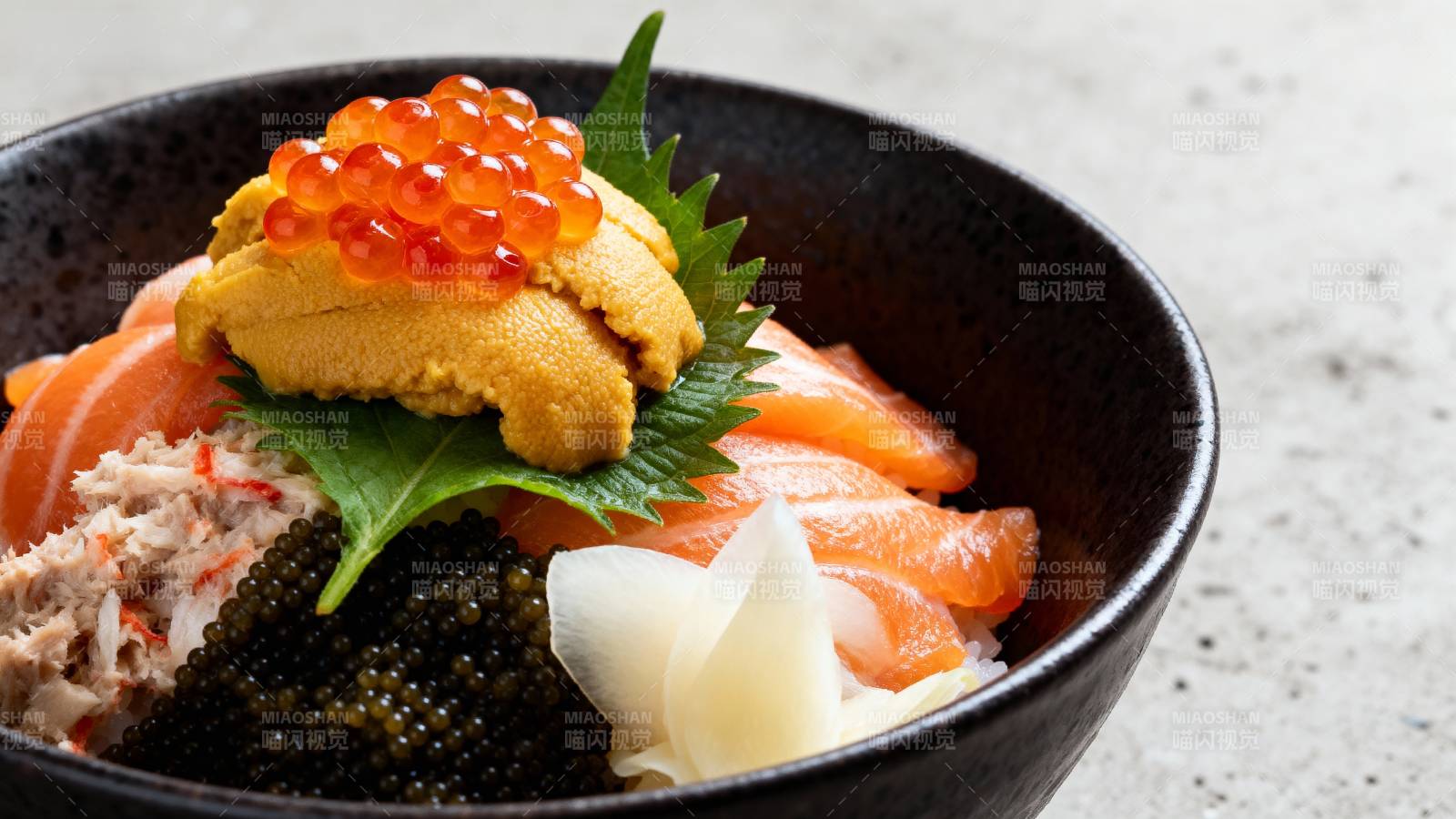 寿司碗 美味海鲜拼盘图片