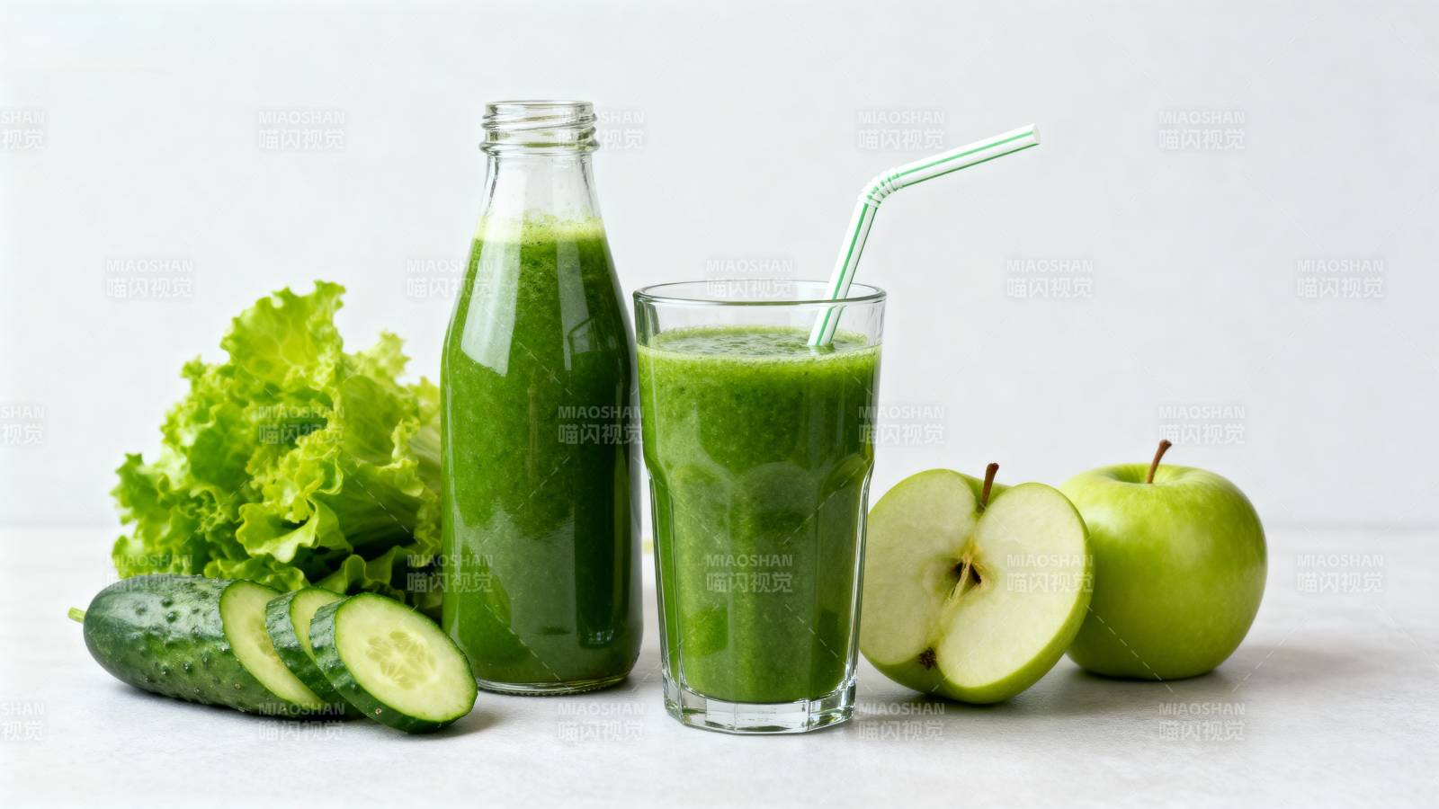绿色果蔬汁饮品图片