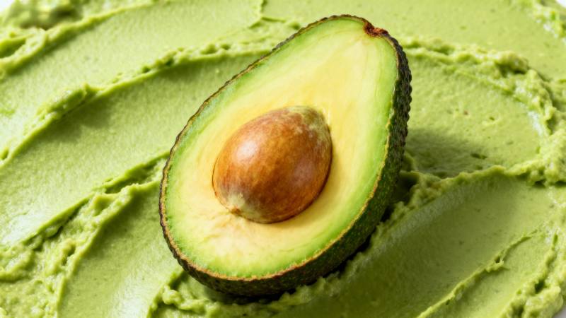 牛油果切片特写图片