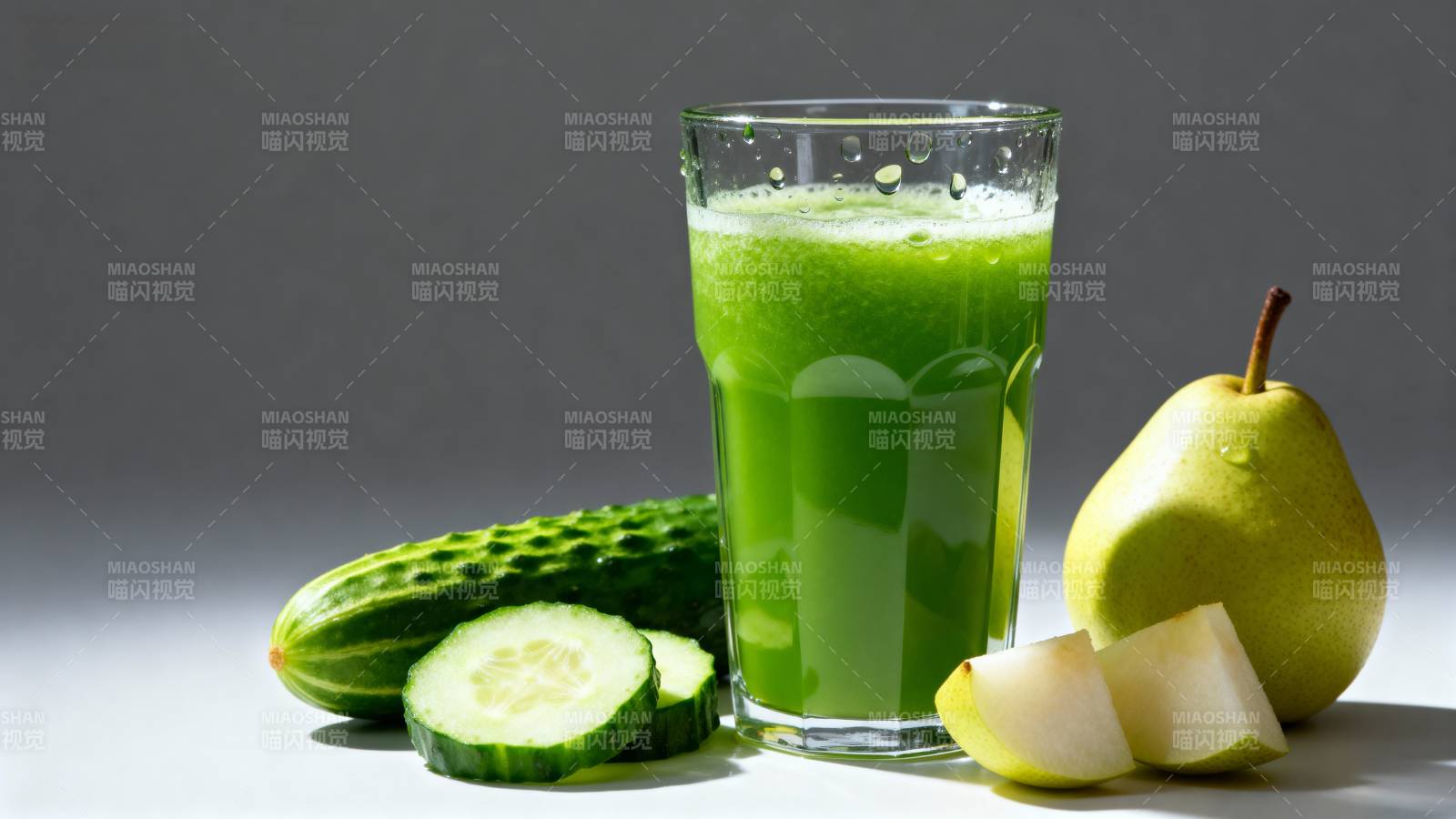 清新果蔬汁图片