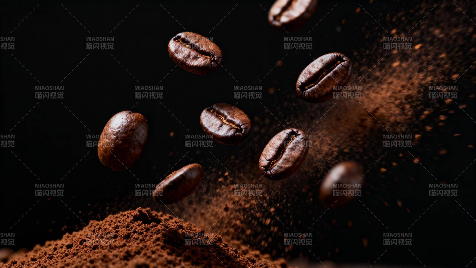 咖啡豆飞舞瞬间图片