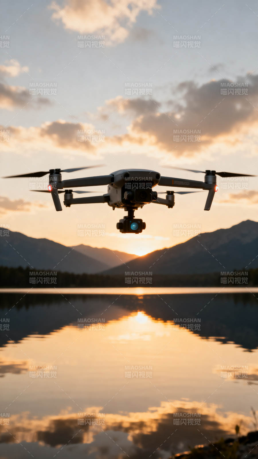 无人机掠湖面图片