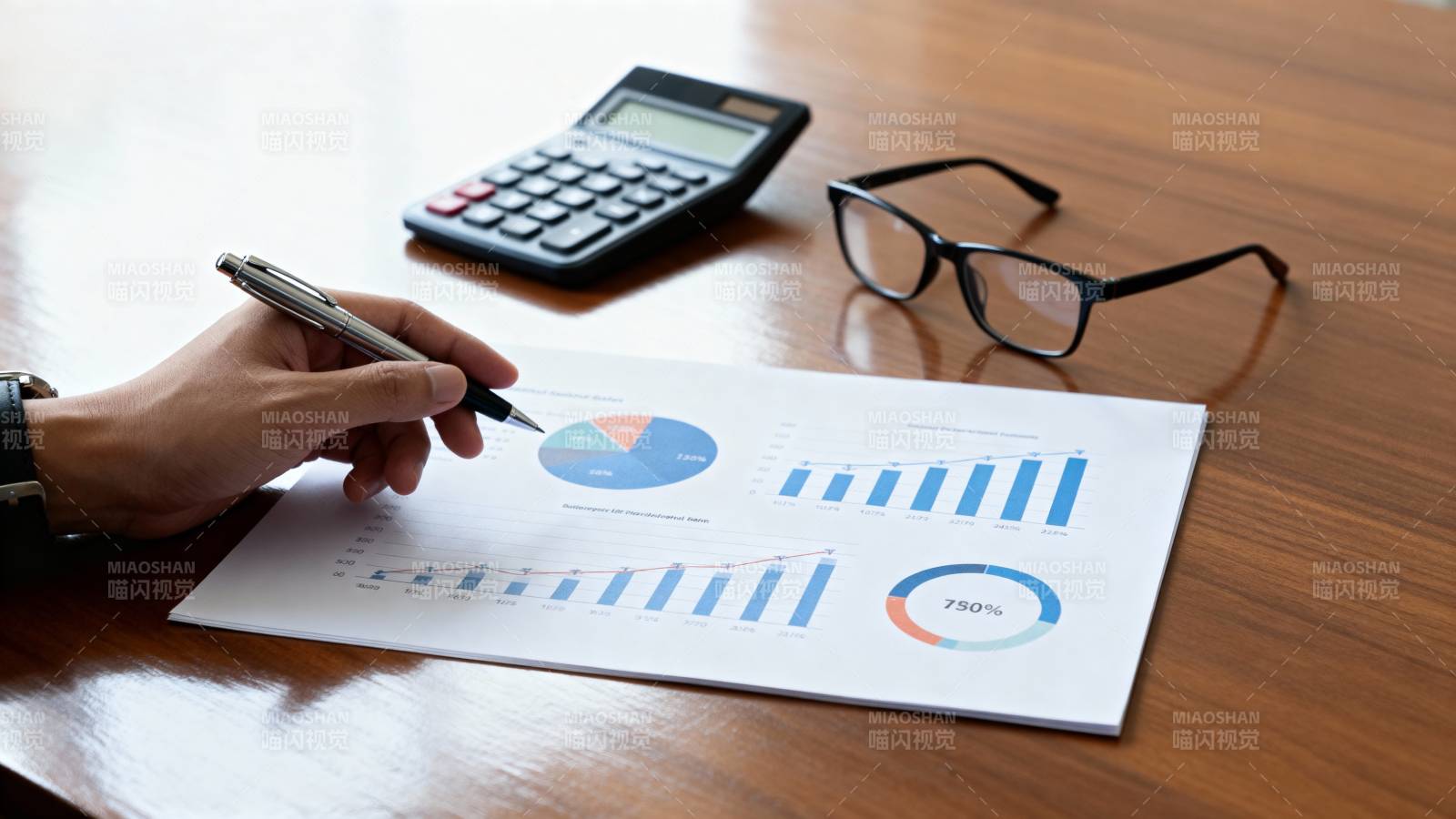 数据分析与规划图片